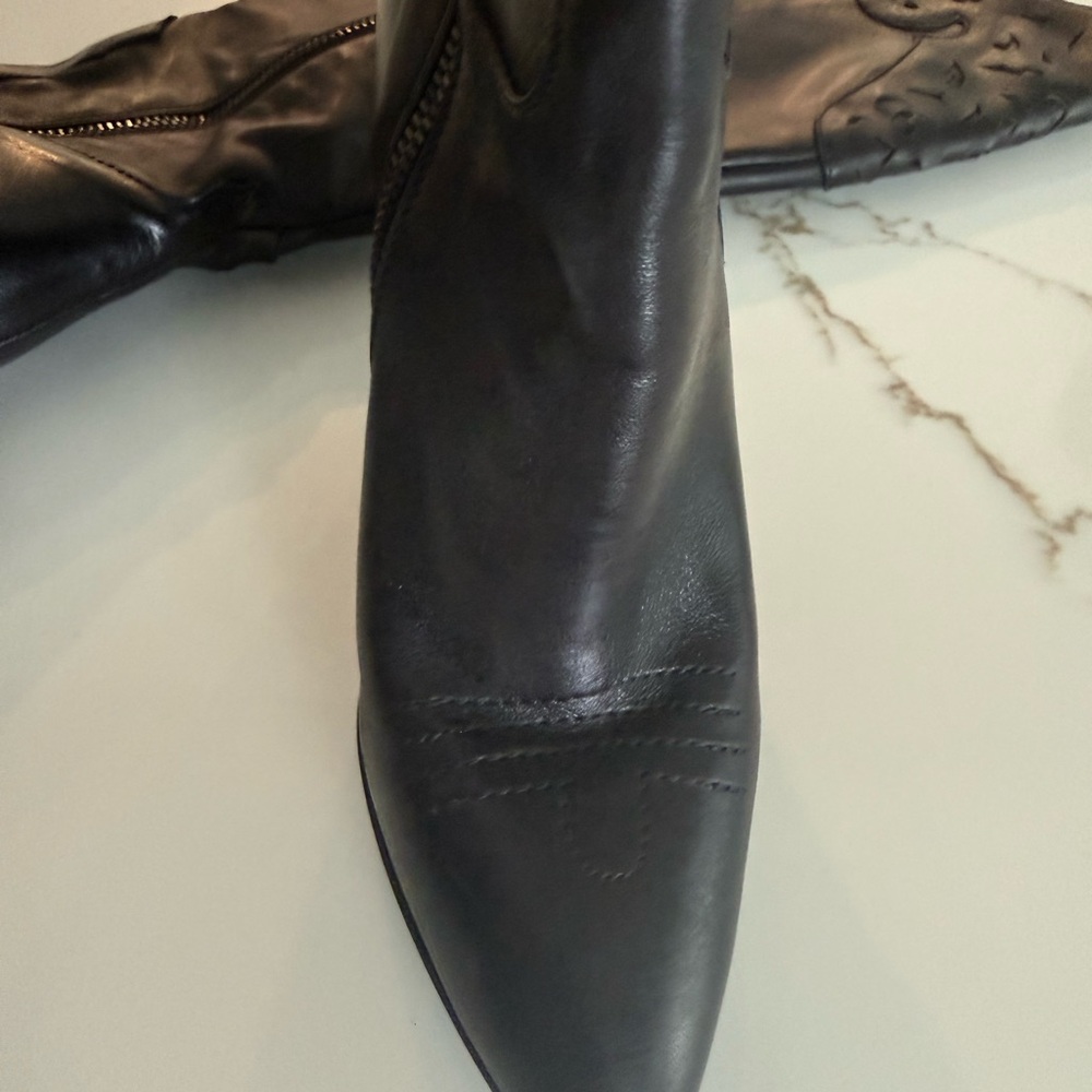 Italian Black Leather High Block Heel Knee Boots with Western Scalloped Top - Picture 3 of 5